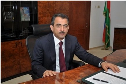 QORXMAZ HÜSEYNOVU KİM DEVİRMƏK İSTƏYİR?
