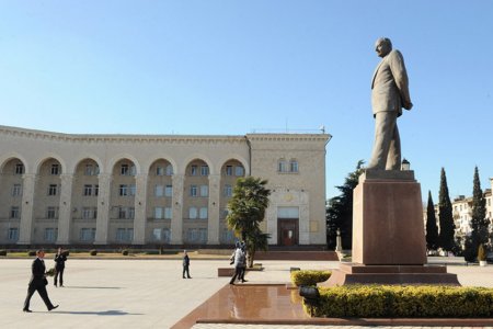 Gəncə şəhər icra hakimiyyətinin başçısı postuna yeni təyinat gözlənilir 