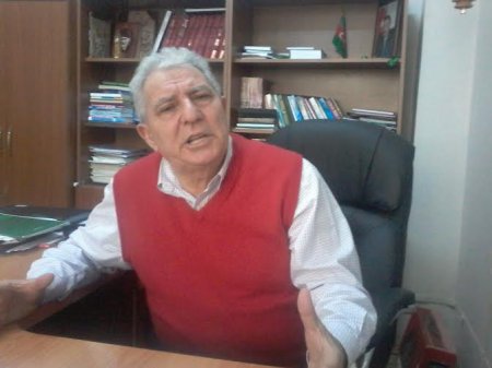 “Dövlət sənə etibar edib nazir qoyub ki, sən bu silahla oynayasan?”