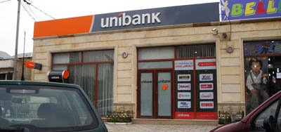 “Unibank” vətəndaşlara necə fırlldaq gəlir – Bankın dələduzluğunun qurbanı olan vətəndaşdan xəbərdarlıq