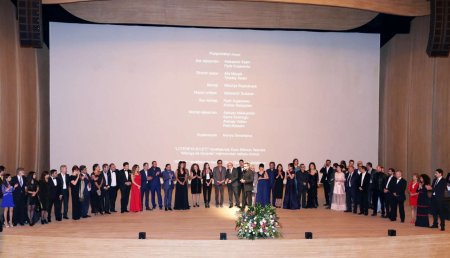 Leyla Əliyeva “Bakı, mən səni sevirəm” kinolayihəsinin təqdimat mərasimində iştirak edib 