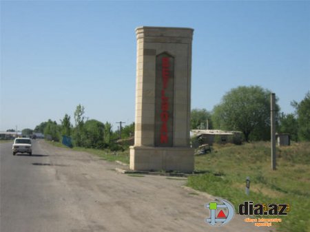 Müəmmalı gecə gəzintisi, 5 min manatlıq şuba, kabinetdə araq məclisləri və...