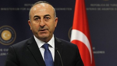 Çavuşoğlu və Kerri Fətullah Gülənin ekstradisiyasını müzakirə edib