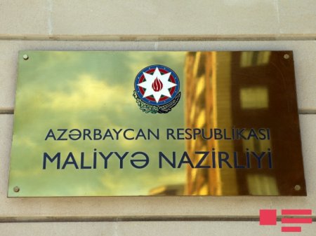 Dövlət Maliyyə Nəzarəti Xidmətinin rəisi Samir Şərifovu aldadıb? 