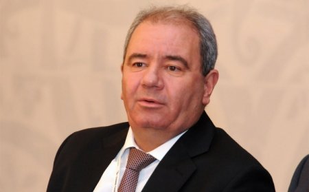 Əli Abbasov Azərbaycanı tərk edir?