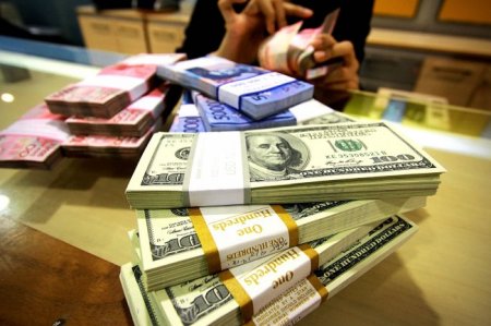 Banklar dolları 1,68-ə alır, 1,85-ə satırвЂ¦ 