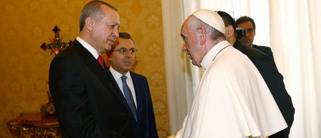 Ərdoğan Roma papası ilə Qüds məsələsini müzakirə edib