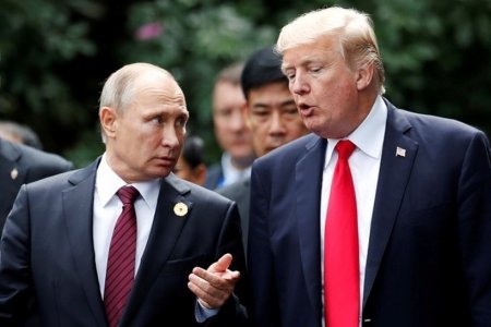 Vladimir Putin rəy sorğusunda Donald Trampı üstələyib