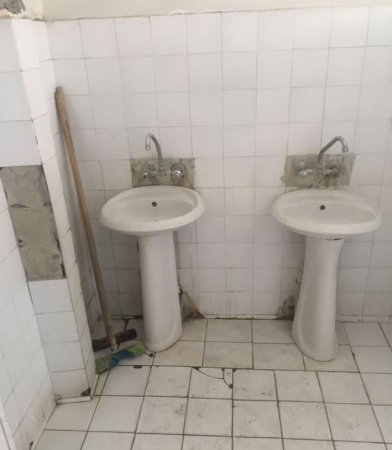 6 Saylı Uşaq Kliniki Xəstəxanasında uşaqlar şəfadan başqa hər şey tapa bilərвЂ¦