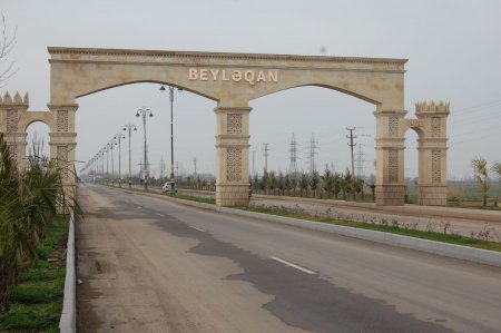 Beyləqanda QALMAQAL