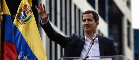 Guaido: Maduronun hakimiyyətdən getməsi Rusiyanın xeyrinə olacaq