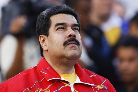 Maduro Trampın Venesuelaya hərbi müdaxilə təhdidini "dəlilik" adlandırıb