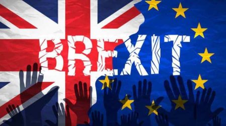 Böyük Britaniya deputatları Meyin "Brexit"in reallaşması üzrə yanaşmasına qarşı çıxış ediblər