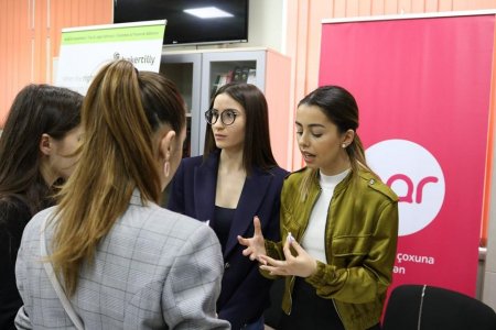 “Nar” gənclər üçün iş imkanları təklif etməkdə davam edir 