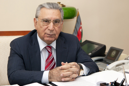 Ramiz Mehdiyevin yerinə kim gələcək, seçkiləri kim keçirəcək 