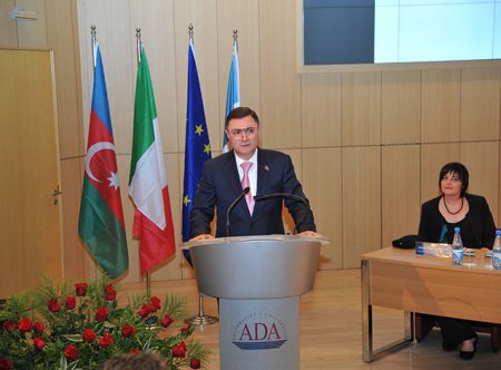 Kimin belə deputatı var?..