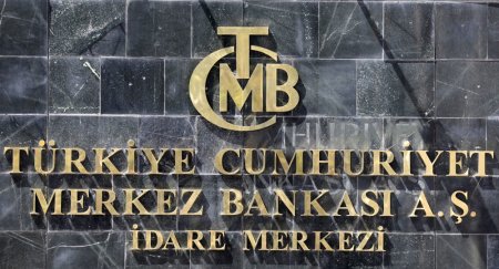 Ərdoğan Mərkəzi Bankın müdirini dəyişdi  