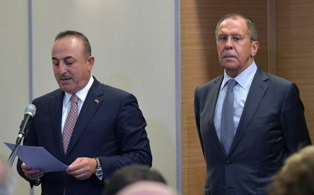 Çavuşoğlu Lavrovla Azərbaycanın Ermənistanla sərhədinin təhlükəsizliyini müzakirə edəcək