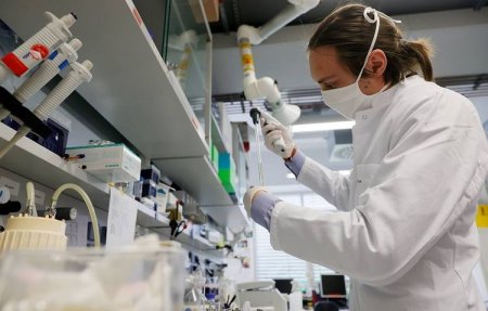 ÜST rəsmisi koronavirus pandemiyasının sona çatacağı tarixi açıqlayıb