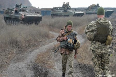 Ukrayna Donetskin Marinka şəhərini geri qaytarıb