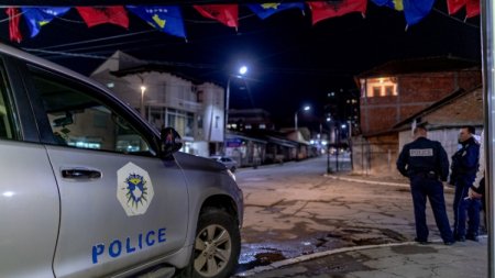 Kosovoda gərginlik artır: Serbiya bölgəyə hərbi qüvvələr göndərməyə hazırlaşır