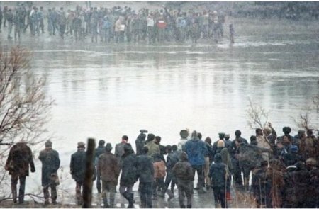 Bu taydan o taya hələ bir müddət baxmalı olacağıq...