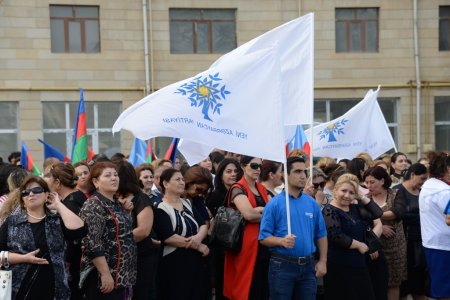 Nəsimidə hakim partiyanın referendum təbliğatı...