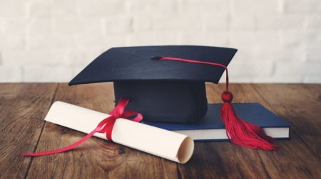 Məzunlara elektron diplomlar veriləcək