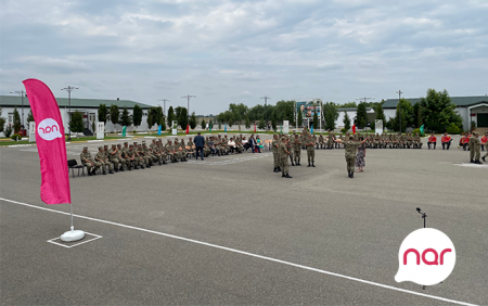 Nar Silahlı Qüvvələr Günü münasibətilə hərbçiləri təbrik etdi