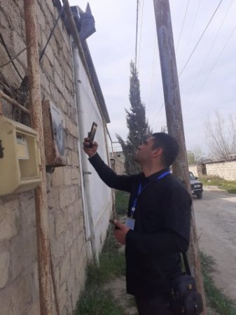 “Azərsu” əməkdaşları tanınmış şairin “əsəbləri ilə oynamaqdan həzz alır” 
