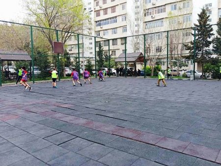 Paytaxtın abad məhəllələrində mini futbol yarışlarına start verilib