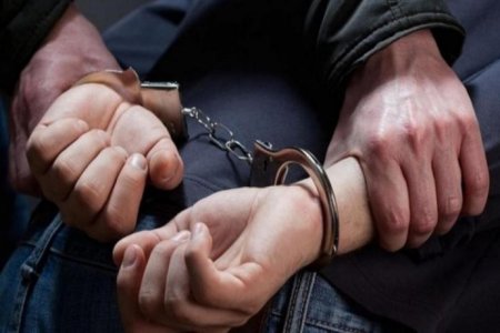 Ermənistanda çağırışçılardan rüşvət alan şəxs tutulub
