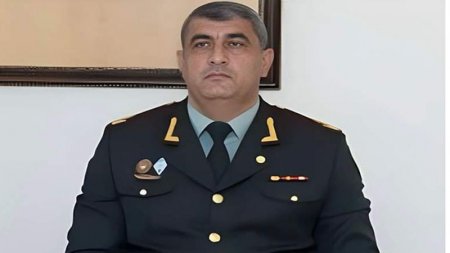 General 10 illə razılaşmır