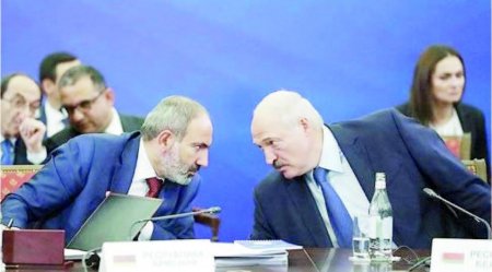 "Paşinyanın  Lukaşenkoya  hücumunun arxasında Qərb dayanır"