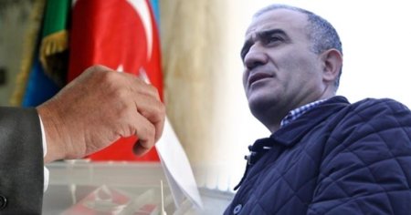 Elçibəyin köməkçisi deputatlığa namizədliyini verir? 
