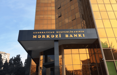 Mərkəzi Bank “Para”, “Azinvestkedit” və “Azpul” BOKT-ni cərimələdi 