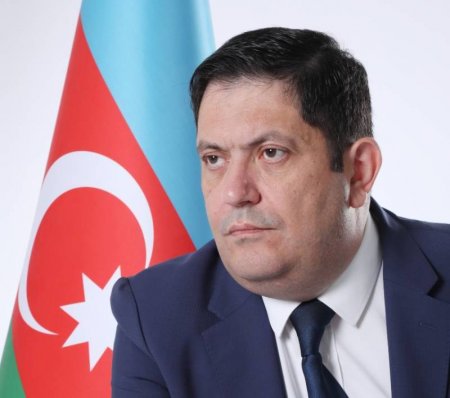 İri holdinqin rəhbəri dəyişdirilib