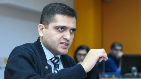 "Rusiyanın siyasətini sərt tənqidimə görə, bəzi kanallar məni artıq proqramlarına dəvət etmədilər"