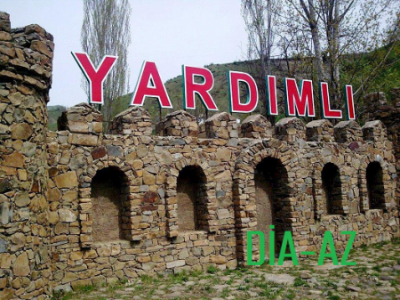 Yardımlıda məmurlar YAŞILLIĞA QƏNİM KƏSİLİB...