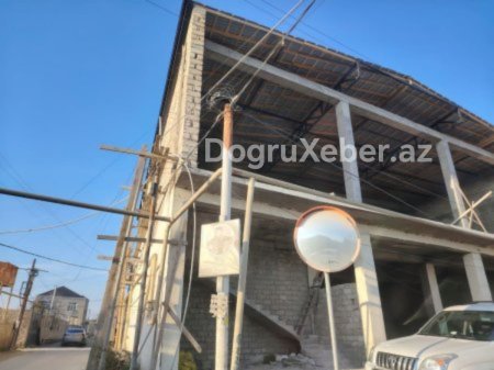 Elşən Salahov Xəzər rayonunu QARIŞ-QARIŞ SATIB...