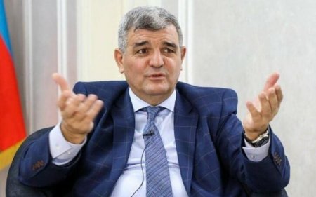 "Haradan yığılıb, necə yığılıb, bəlli deyil"