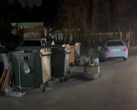 Binəqədidə başçının satmadığı YER QALMAYIB Binəqədidə başçının satmadığı YER QALMAYIB