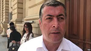 "Bu şəxs qanunu, insan ləyaqətini, mənəviyyatını pulda görür!"