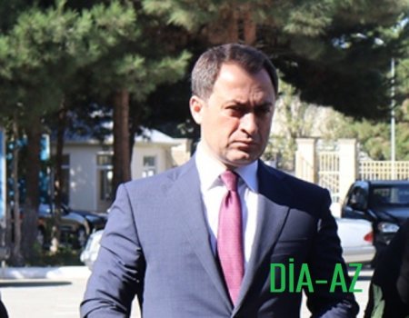 AY ALAN: Məmləkəti NİZAMİ satıram: ŞAQQAŞURUQ İŞ GEDİR...