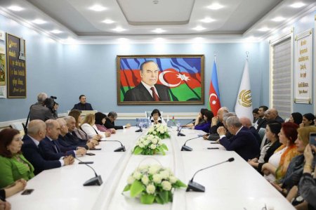 Elçin Cavadovun "Avtomatikanın əsasları" adlı dərs vəsaitinin təqdimat mərasimi keçirilib