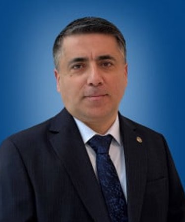 Nazir məşhur cərraha vəzifə verdi