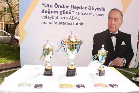 Paytaxtın abad məhəllələrində voleybol yarışları başa çatıb