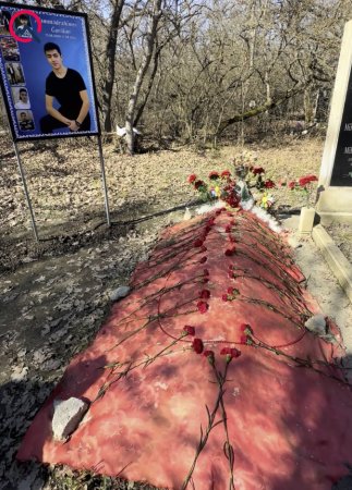 “Oğlumu öldürüb, ərimi bıçaqlayıblar, indi bizə təzyiq edirlər” “Oğlumu öldürüb, ərimi bıçaqlayıblar, indi bizə təzyiq edirlər”