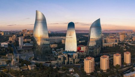 Bakı məhəllədaxili yollarda və səkilərdə asfalt örtüyünün təmirinə 2.5 milyon xərclənəcək 